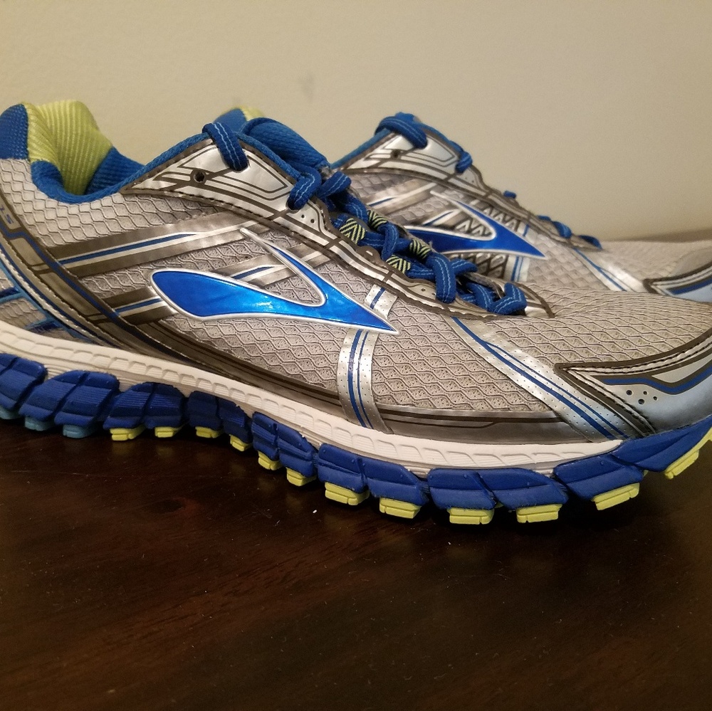 Brooks Adrenaline GTS 15 - sz 10